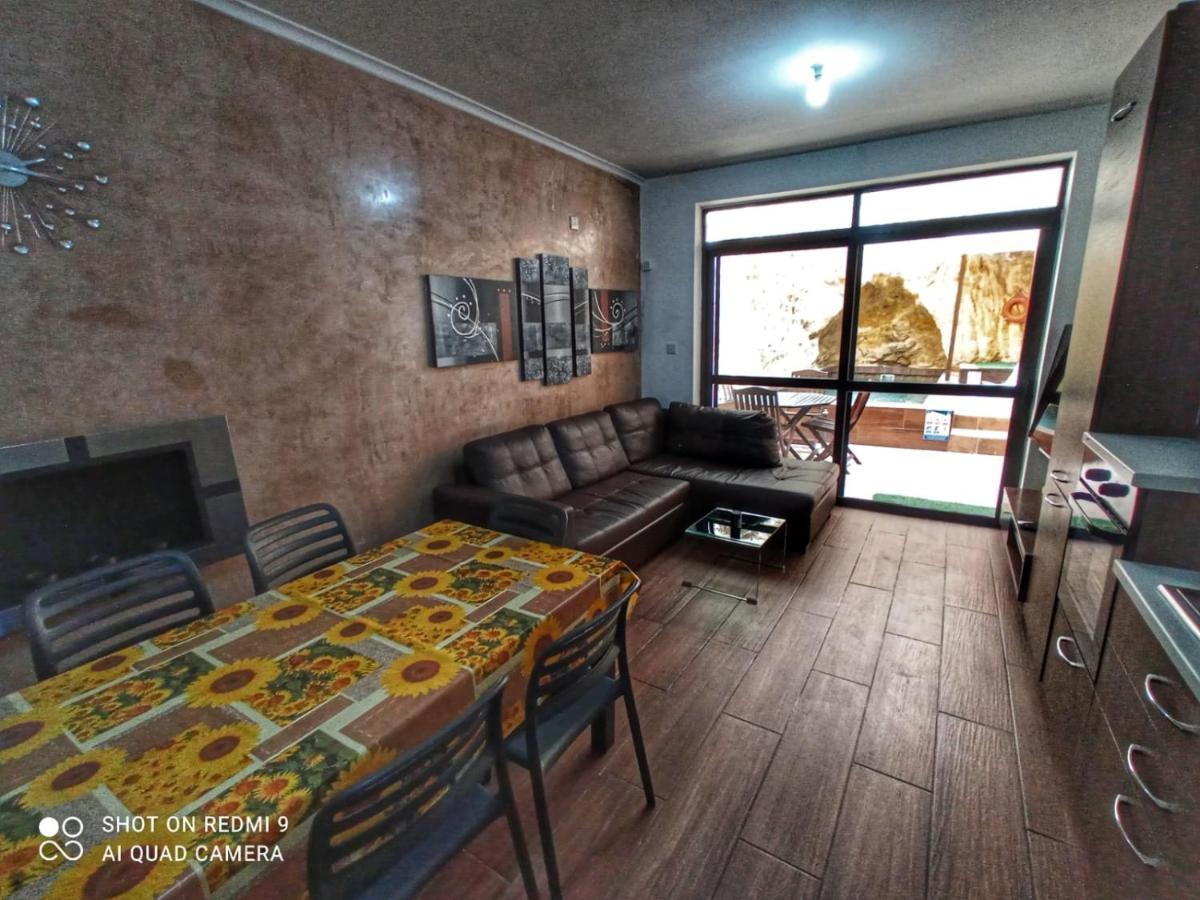 Town House With Private Pool In Village Centre Kalkara Esterno foto