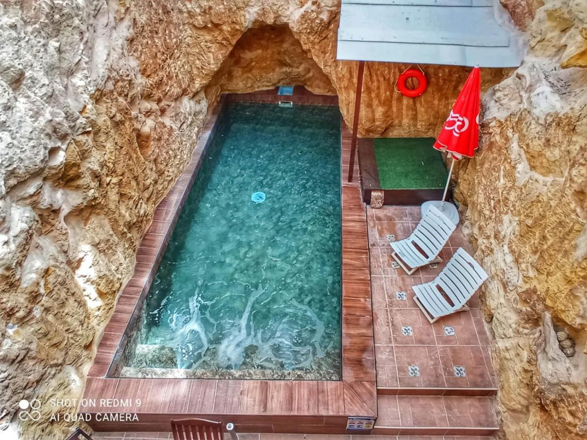 Town House With Private Pool In Village Centre Kalkara Esterno foto